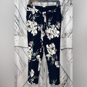 One by Chapter One Floral Pants Pull On XS
